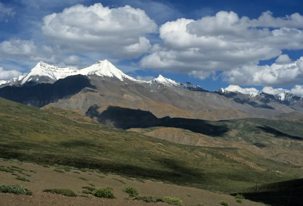 Snow-covered high Himalayan peaks in northern India, one end of the country's wide climatic range