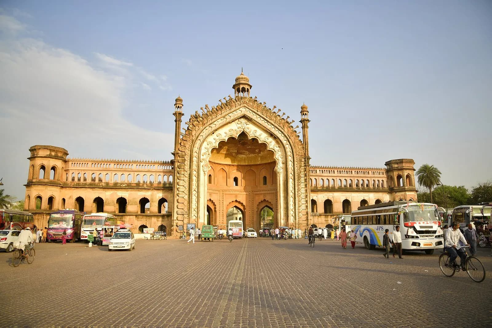 The Rumi Darwaza, the great Nawabi gateway of Lucknow