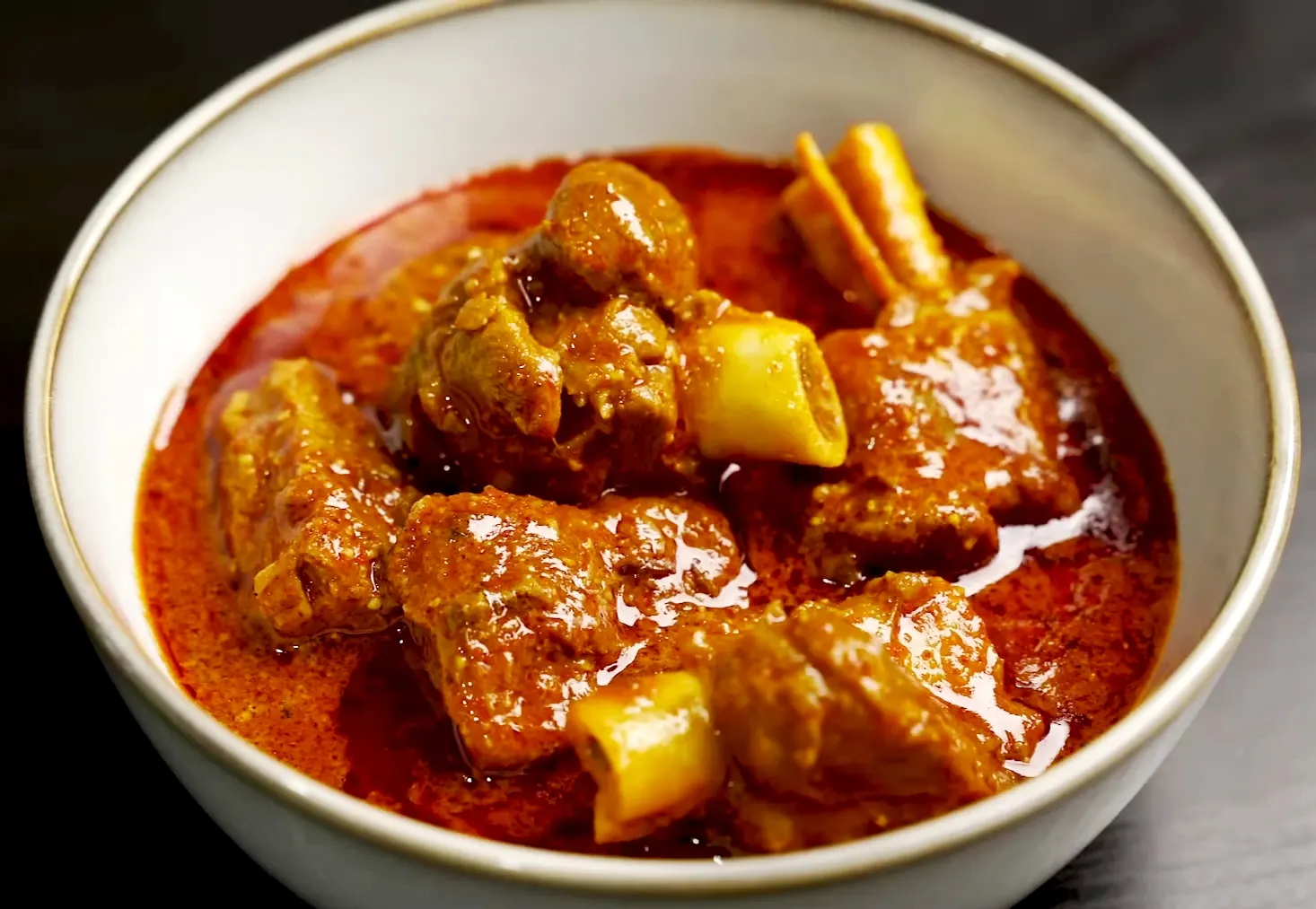 Kashmiri rogan josh in a serving bowl