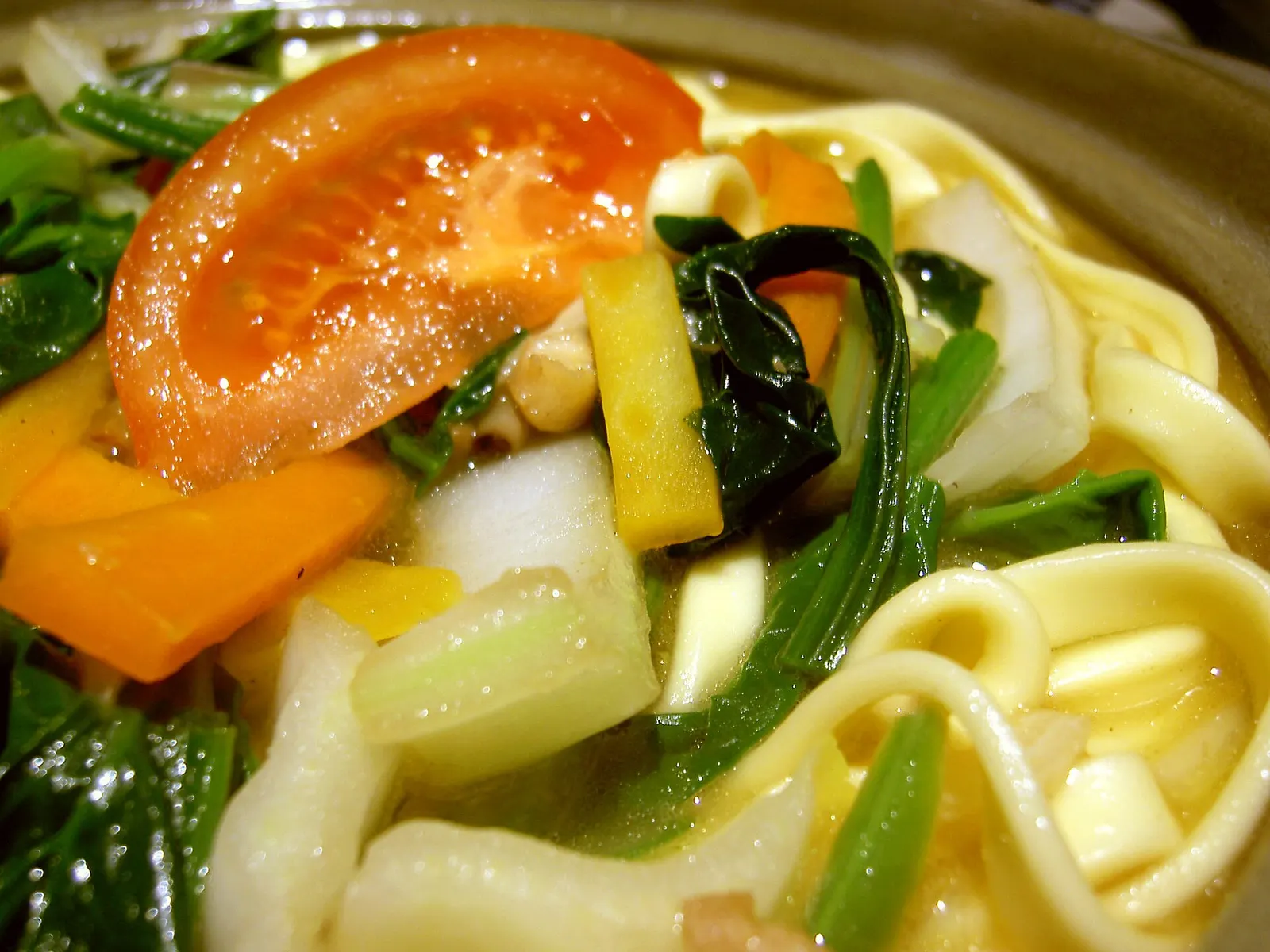 A bowl of Himalayan thukpa noodle soup