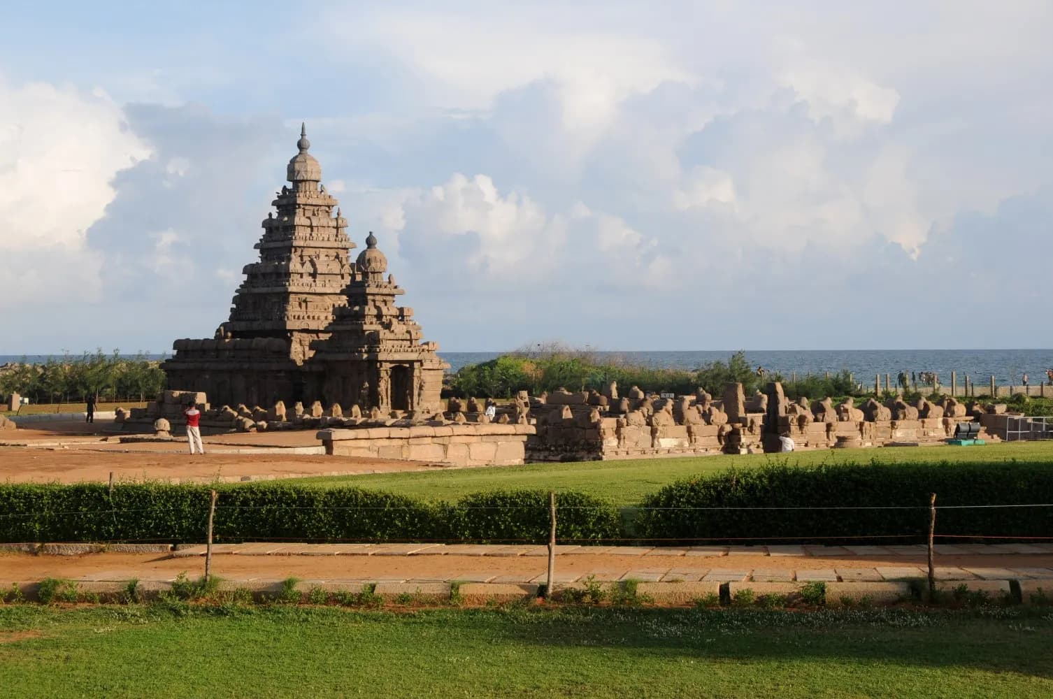 The shore monuments of Mamallapuram on the Coromandel coast, Tamil Nadu